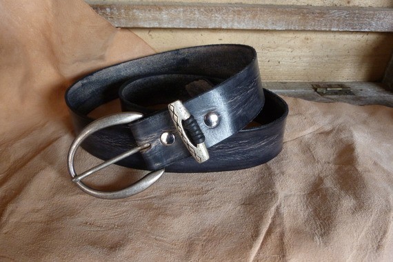 Ceinture en cuir, boucle  argenté, largeur 40 mm