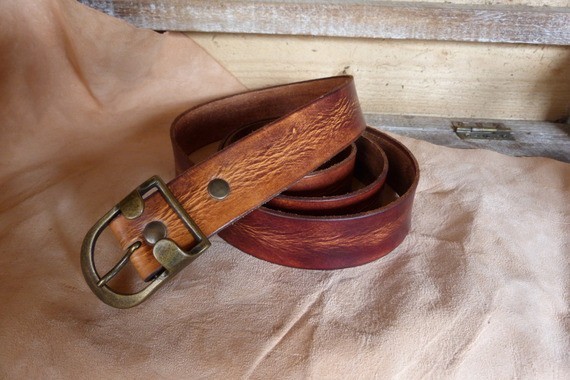 Ceinture en cuir, boucle  argenté, largeur 35 mm